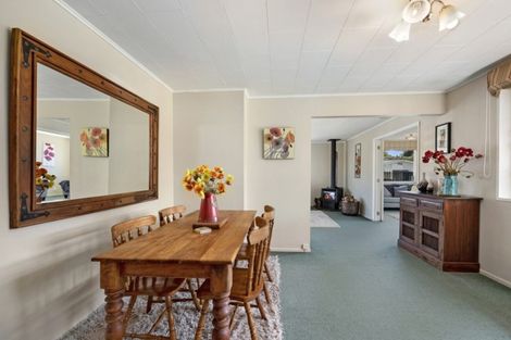 Photo of property in 14 Roband Crescent, Brown Owl, Upper Hutt, 5018