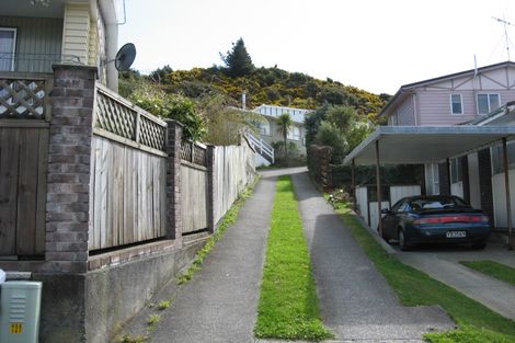 Photo of property in 1/6 Naseby Grove, Wainuiomata, Lower Hutt, 5014