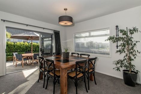 Photo of property in 7 Kapiti Drive, Poraiti, Napier, 4112