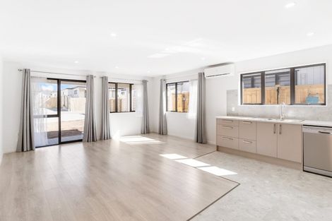 Photo of property in 15a Tributary Parade, Karaka, Papakura, 2113