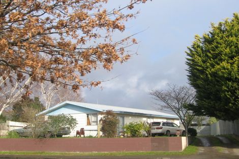 Photo of property in 275 Flaxmere Avenue, Flaxmere, Hastings, 4120