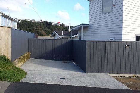 Photo of property in 2 Taiaroa Street, Strathmore Park, Wellington, 6022