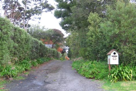 Photo of property in 15a Oscar Road, Greenhithe, Auckland, 0632