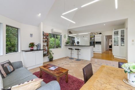 Photo of property in 1549e Great South Road, Ramarama, Drury, 2579