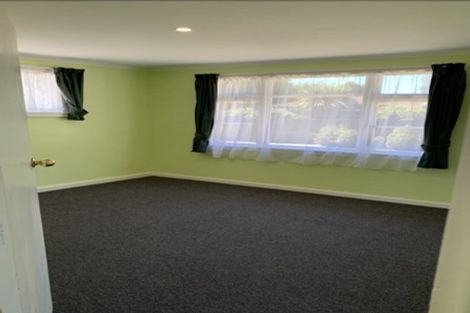 Photo of property in 8 Bushby Place, Bryndwr, Christchurch, 8053