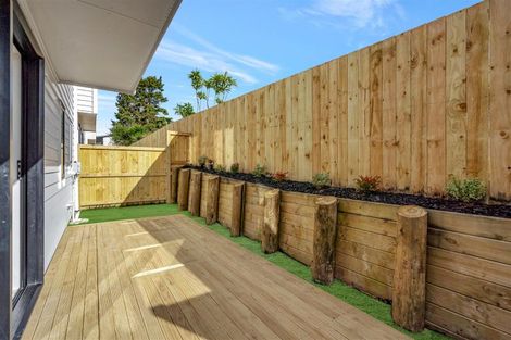 Photo of property in 45b Portadown Avenue, Pakuranga Heights, Auckland, 2010