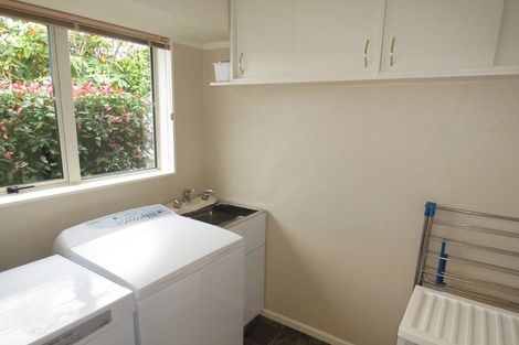 Photo of property in 51 Vogel Place, Waikiwi, Invercargill, 9810