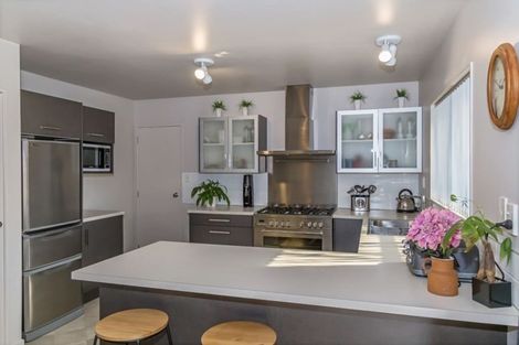 Photo of property in 1/63 Rodney Street, Wellsford, 0900