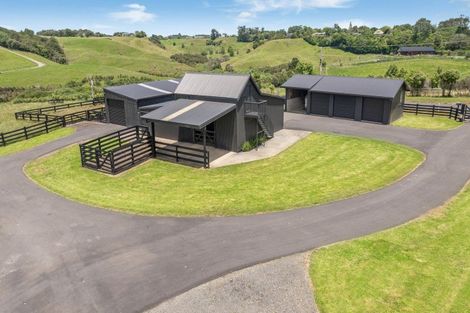 Photo of property in 280 Hunter Road, Patumahoe, Pukekohe, 2679
