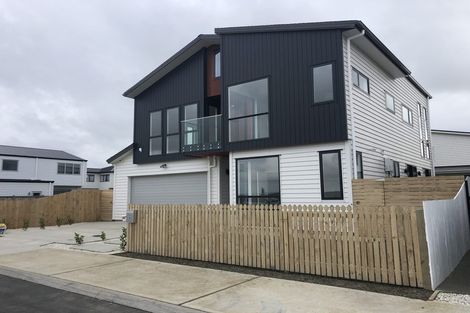 Photo of property in 8 Turret Lane, Hobsonville, Auckland, 0616