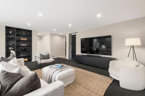 Photo of property in 51 Oxley Avenue, St Albans, Christchurch, 8014