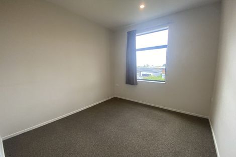 Photo of property in 71 Battalion Drive, Papakura, 2110