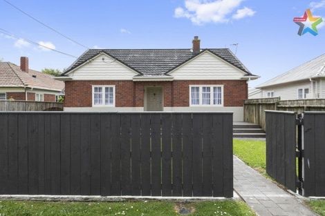 Photo of property in 47 Waiwhetu Road, Waiwhetu, Lower Hutt, 5010