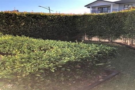 Photo of property in 16 Garin Way, Stonefields, Auckland, 1072