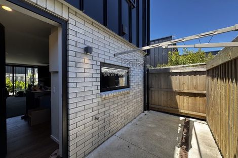 Photo of property in 1/323 Lincoln Road, Addington, Christchurch, 8024