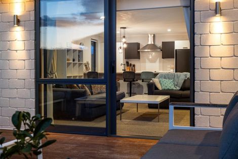 Photo of property in 6 Blacklock Road, Pyes Pa, Tauranga, 3112