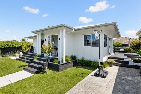 Photo of property in 78 Grey Street, Cambridge, 3434