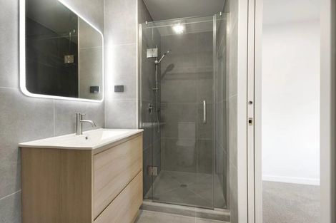 Photo of property in 4/399 Massey Road, Mangere East, Auckland, 2024