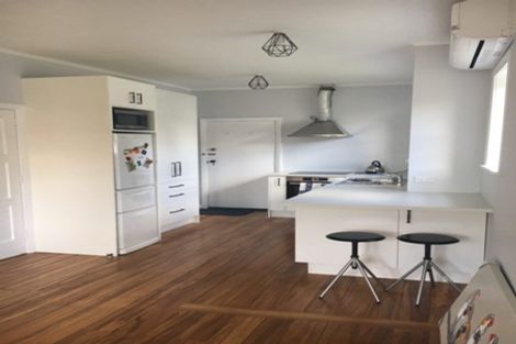 Photo of property in 24 Valley Terrace, Hamilton Central, Hamilton, 3204