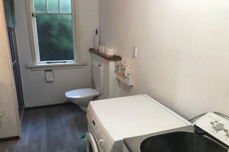 Photo of property in 1 Linwood Way, Island Bay, Wellington, 6023