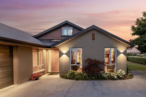 Photo of property in 20 James Hight Drive, Halswell, Christchurch, 8025