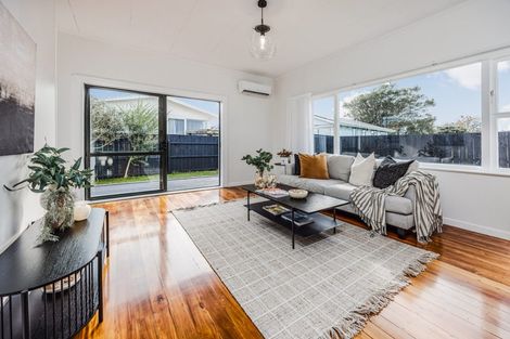 Photo of property in 121b George Street, Tuakau, 2121