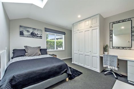 Photo of property in 36 Jacksons Road, Lyttelton, 8082