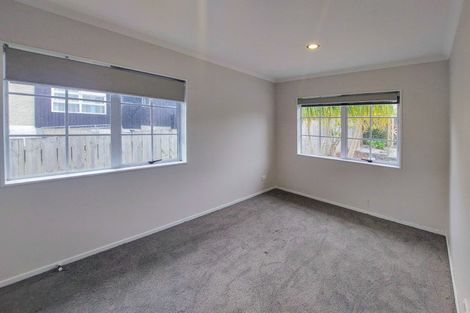 Photo of property in 1/13 Sydney Street, Hauraki, Auckland, 0622