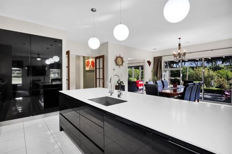 Photo of property in 69 Airport Drive, New Plymouth Airport, New Plymouth, 4373