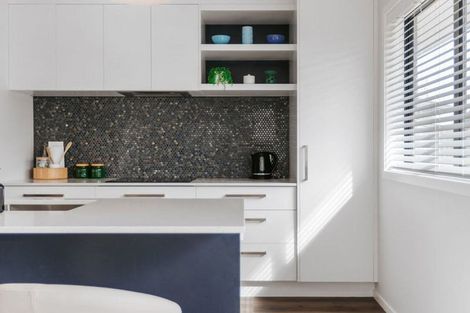 Photo of property in 5 Nottingham Road, Omokoroa, 3114