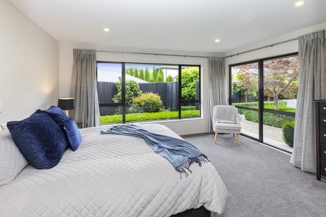 Photo of property in 19 Regent's Park Drive, Casebrook, Christchurch, 8051