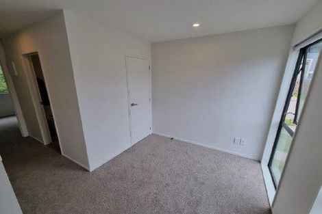 Photo of property in 53 Morihana Close, Glen Eden, Auckland, 0602