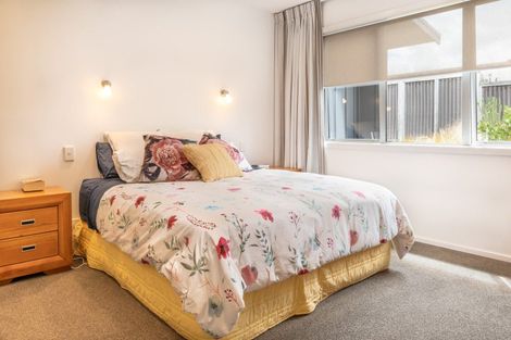 Photo of property in 127 Lisland Drive, Kinloch, Taupo, 3377