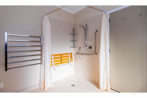 Photo of property in 1 Eric Batchelor Place, Waimate, 7924