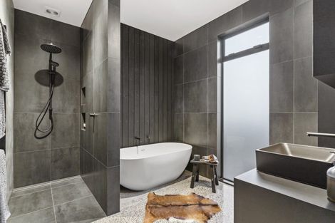 Photo of property in 621b Harbour View Road, Whangamata, 3620