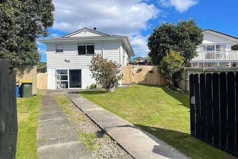 Photo of property in 24 Meilland Place, Glen Eden, Auckland, 0602