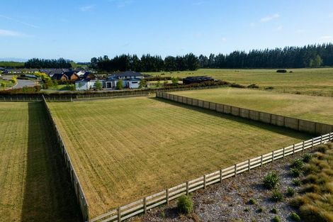 Photo of property in 125 Silver Peaks Drive, West Melton, 7618