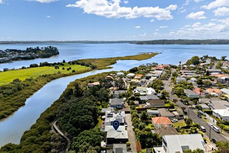 Photo of property in 48a Sunny Brae Crescent, Westmere, Auckland, 1022
