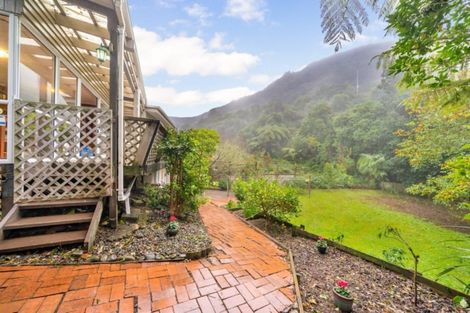 Photo of property in 196 Park Road, Belmont, Lower Hutt, 5010