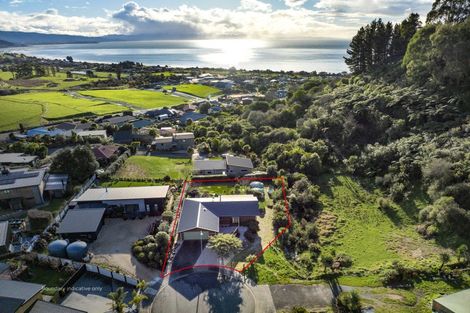 Photo of property in 19 Pohutukawa Place, Pohara, Takaka, 7183