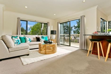 Photo of property in 5 Coventry Way, Long Bay, Auckland, 0630