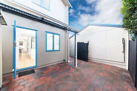 Photo of property in 8/46 West View Road, Westmere, Auckland, 1022