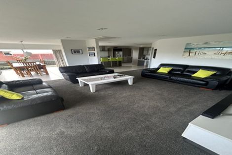 Photo of property in 23 Truby King Street, Merrilands, New Plymouth, 4312