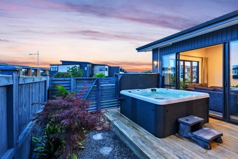 Photo of property in 4 Keel Street, Long Bay, Auckland, 0630