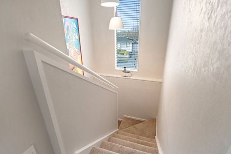 Photo of property in 1a James Condon Place, Redwood, Christchurch, 8051