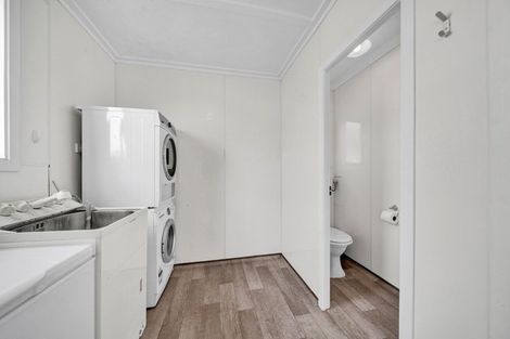 Photo of property in 33 Sanders Avenue, Westown, New Plymouth, 4310