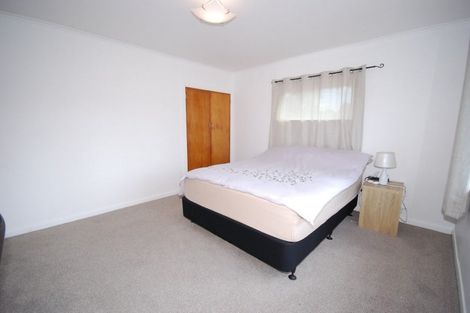 Photo of property in 1/5 Hillside Road, Mount Wellington, Auckland, 1062