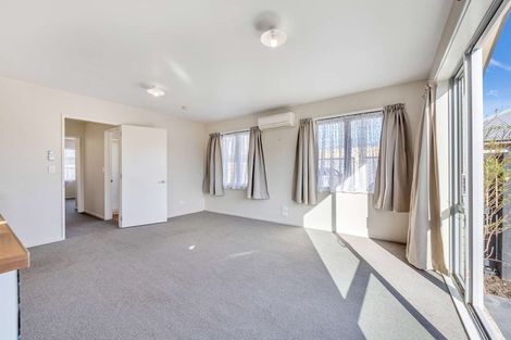 Photo of property in 74l Olliviers Road, Phillipstown, Christchurch, 8011