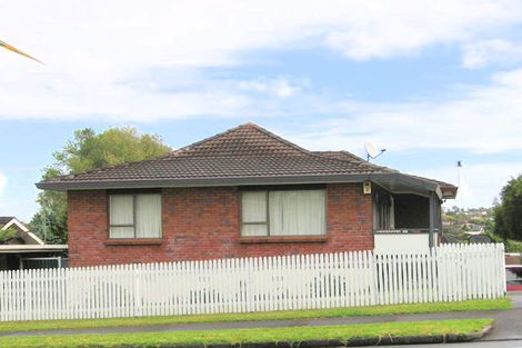 Photo of property in 85 Prince Regent Drive, Half Moon Bay, Auckland, 2012