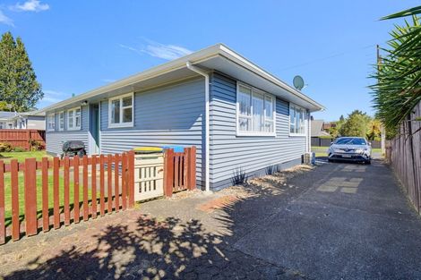 Photo of property in 20 Utuhina Road, Springfield, Rotorua, 3015